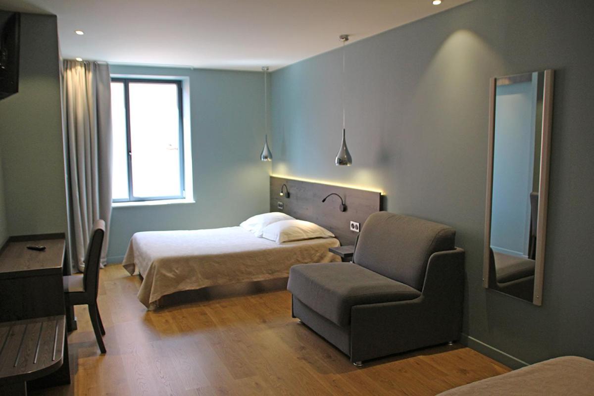 Hotel Le Pont Neuf سانت أفريك المظهر الخارجي الصورة