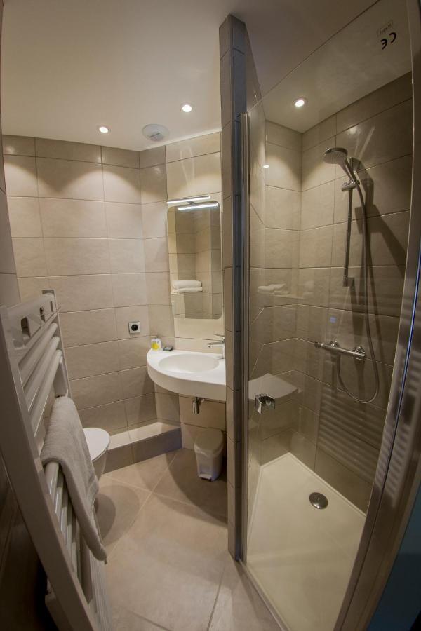 Hotel Le Pont Neuf سانت أفريك المظهر الخارجي الصورة